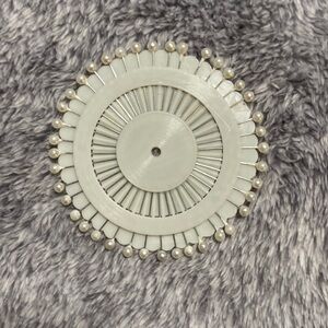 Bobbie Pins in white, black, colors or Mix’s!